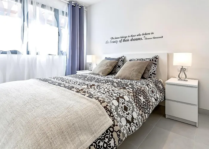 Hortensia Suites Apartments, Los Cristianos, Tenerife *