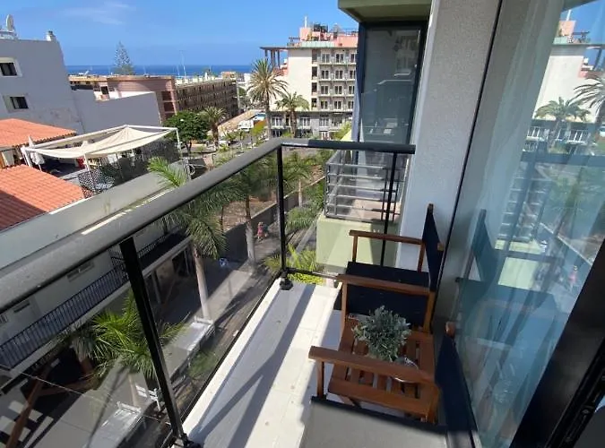 Hortensia Suites Apartments, Los Cristianos, Tenerife Апартаменты *