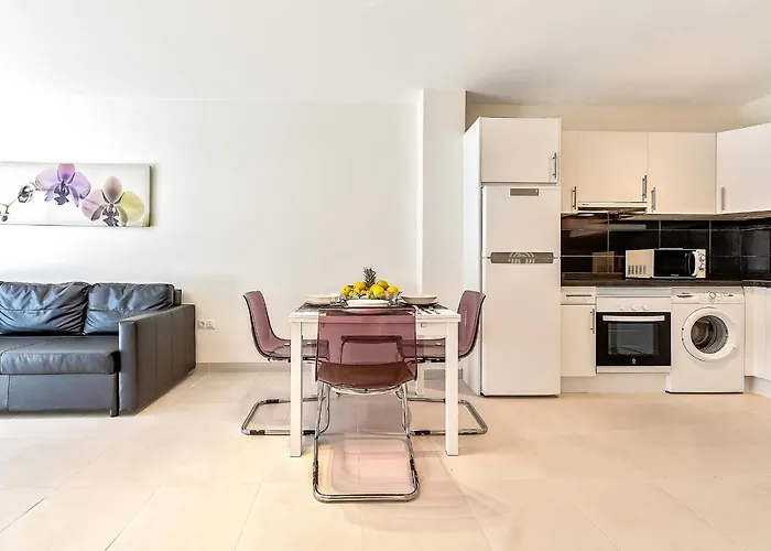 アパート Hortensia Suites Apartments, Los Cristianos, Tenerife *