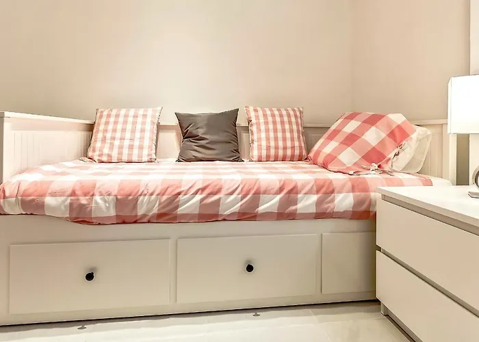 Hortensia Suites Apartments, Los Cristianos, Tenerife Лос Кристианос