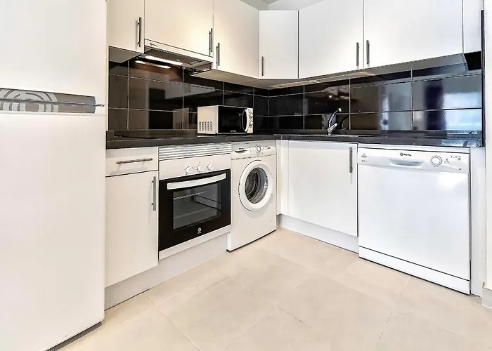 アパート Hortensia Suites Apartments, Los Cristianos, Tenerife ロスクリスティアーノス