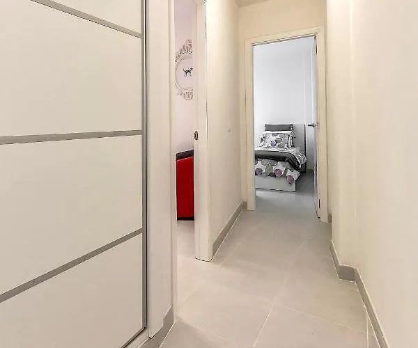 Апартаменты Hortensia Suites Apartments, Los Cristianos, Tenerife *
