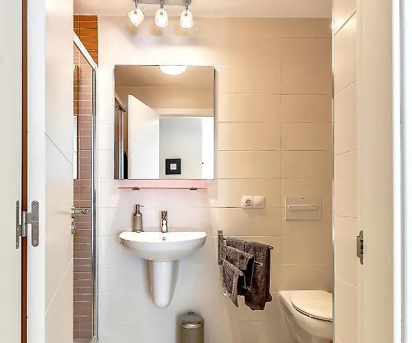 Hortensia Suites Apartments, Los Cristianos, Tenerife *