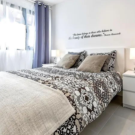 Hortensia ,los Cristianos *