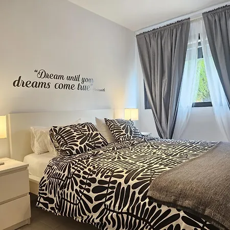 Hortensia ,los Cristianos *