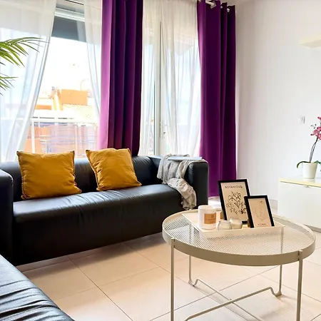 Hortensia Apartments, Cristianos, Tenerife アパート