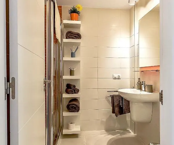 Hortensia Suites Apartments, Los Cristianos, Tenerife *